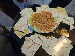 -Helens海伦司小酒馆(上海疁城新天地店)