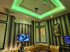 -皇马纯KTV·量贩·聚会(民治店)