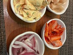 -烤肉村·多素拌韩国料理 다소반(虹泉路店)