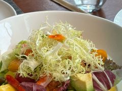 芒果藜麦田园沙拉-MONICH牛排融合餐厅(和义大道购物中心店)