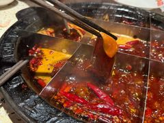 -红九格老火锅(三峡广场店)