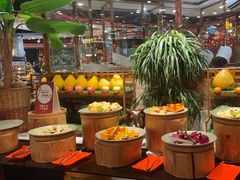 -四海一家自助餐(益田假日广场店)