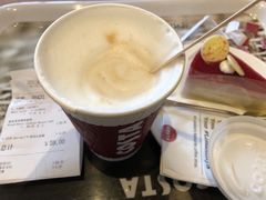 中杯热拿铁-COSTA COFFEE(上海虹口公园店)