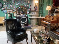 -小戈男士复古理发馆barber shop