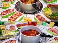 -晓彭肥肠鸡·泡椒鸡火锅(水木天地店)
