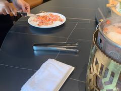 -鼎泰亨·海鲜牛肉餐厅(滨江店)
