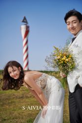 -雪中彩影婚纱摄影·微光艺术中心