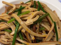 -新丁香海鲜酒店(银海商贸城店)
