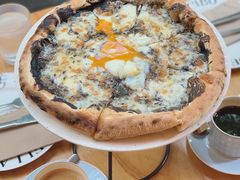 黑松露披萨-IL TEATRO 精品意大利餐厅