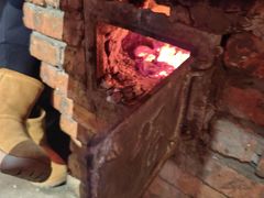 -鱼窝棚柴火铁锅炖(富山屯店)