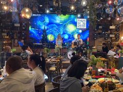 大堂-胡桃里乐队酒馆