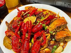 -鹏鹏虾庄·创新土鸡火锅(坪山高铁站店)