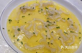 Chicken Broth Eel Tendon