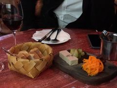 -羽深肉铺 Steak & Wine