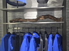 -ARC'TERYX始祖鸟(北京王府中环店)