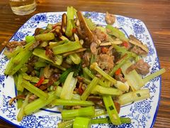 -朗妈私房菜(婺女州店)