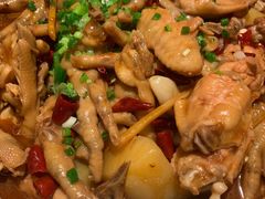 鸡翅煲-胖哥俩肉蟹煲(湖滨银泰in77店)
