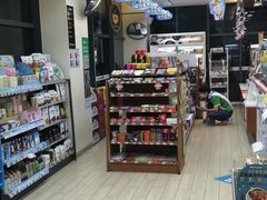 -全家便利店(沪太路三店)