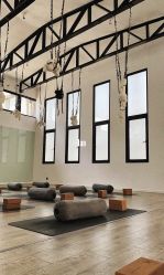 -无界瑜伽普拉提