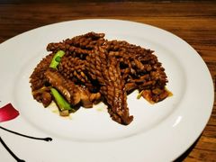 爆炒腰花-湖畔鲁菜·二十年老字号餐厅(大明湖店)