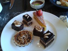 -绍兴中金豪庭大酒店