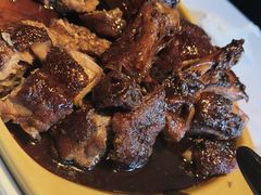 -八府香鸭·啫啫煲(华山路店)