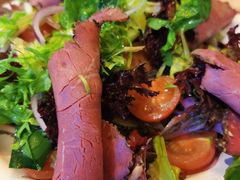 烤牛肉沙拉-Tubestation站点比萨(高新万达ONE店)
