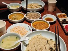 -裕兴记•蟹黄面馆(人民广场店)