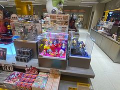 -泡泡玛特POPMART(蓝色港湾店)