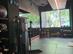 -TOP健身私教工作室(侨香店)
