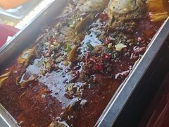 -老街烧烤大排档·地道湖北菜·龙虾馆(汉口火车站店)