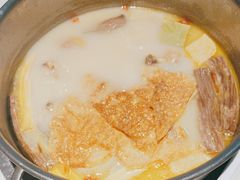 -煲王粤菜餐厅(中侨中心店)