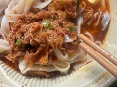 -百春原湖南牛肉粉(百联世纪店)