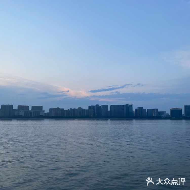 超火杭州旅游项目🔥灯光秀一线江景乘船观赏💯还有美食享受