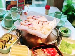 竹笙椰子鸡-润园四季椰子鸡火锅(南山海岸城店)