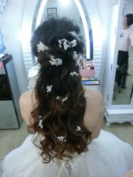 -红馆妆造(中央大街店)