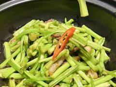 -宫燕府·京菜·烤鸭·淮扬菜(王府中心店)