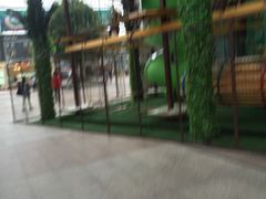 -证大大拇指广场(芳甸路店)