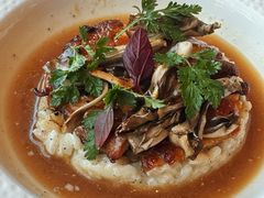 香脆鸡腿佐黑松露烩饭-福楼法餐厅FLO