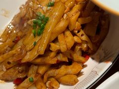 -爱碗亭·鲜炒湖南菜(壹城中心店)