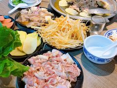 -石记东北风味烤肉店(子固路店)
