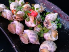 -活泼海鲜烧烤(美食街总店)