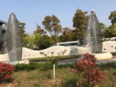 -上海滴水湖皇冠假日酒店