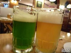 -金汉斯手工啤酒餐厅(白堤路店)