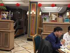 大堂-品海楼·大连海胆锅贴馆(东港店)