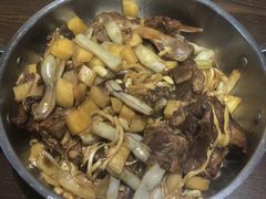 -内蒙焖面大盆骨餐馆(山大路店)