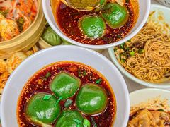 -李与白包子铺(桐梓林店)