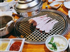 -唯成•韩国炭火烤肉 유성고기