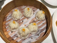蟹粉小笼包-绿波廊(豫园店)
