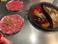 -鹿鸣山草本茶香火锅(园西路店)